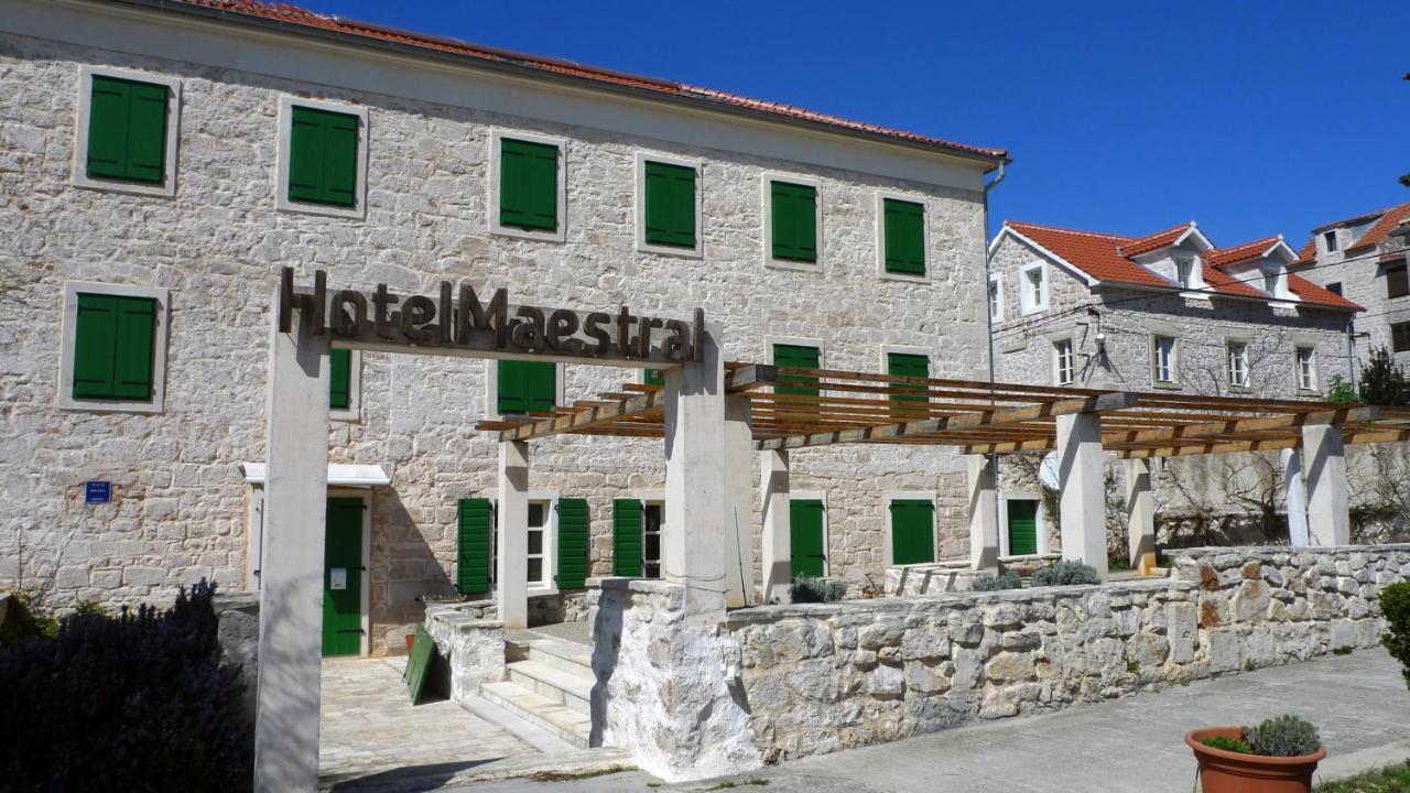 Hotel Maestral Prvić Luka Kültér fotó