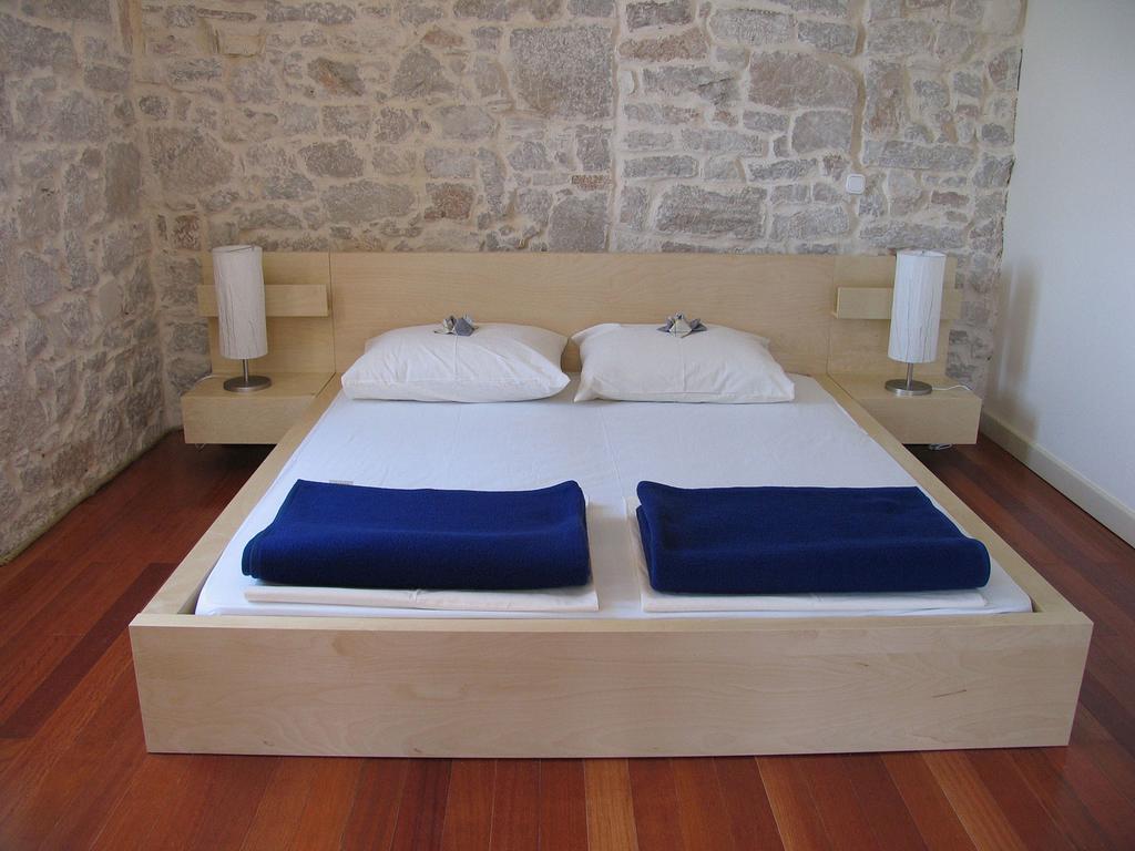 Hotel Maestral Prvić Luka Szoba fotó